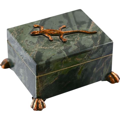 russan stone metal footed box lizard|UNIQUE RUSSIAN SERPENTINE BOX WITH BRONZE LIZARD!.